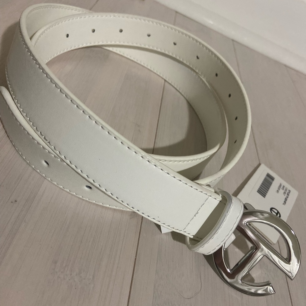 White Telfar Large Belt